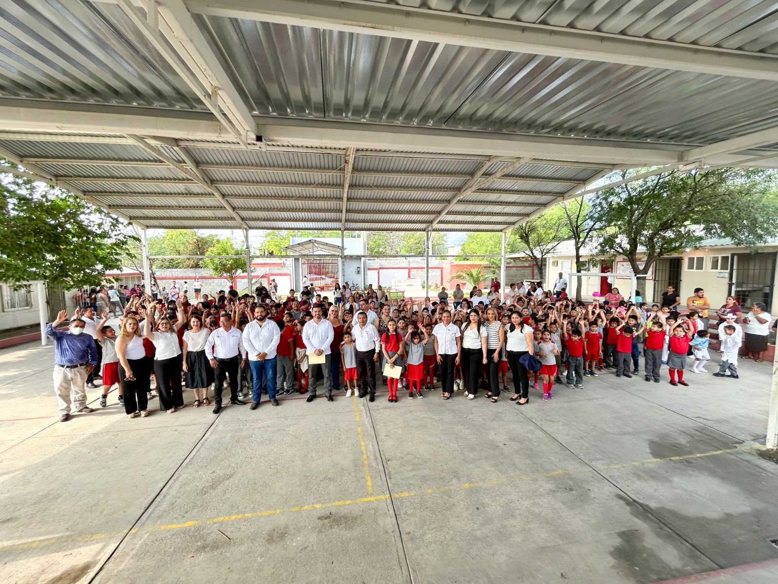 Con gran entusiasmo se llevó a cabo la Jornada Tecnológica 'Transformando tu Escuela' en la Escuela Primaria Distribuidores Nissan No. 37.